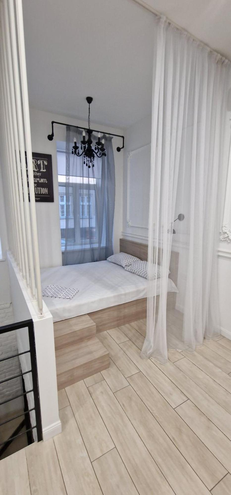 Чорно -Білий Люкс В Центрі Apartment Lviv Bagian luar foto