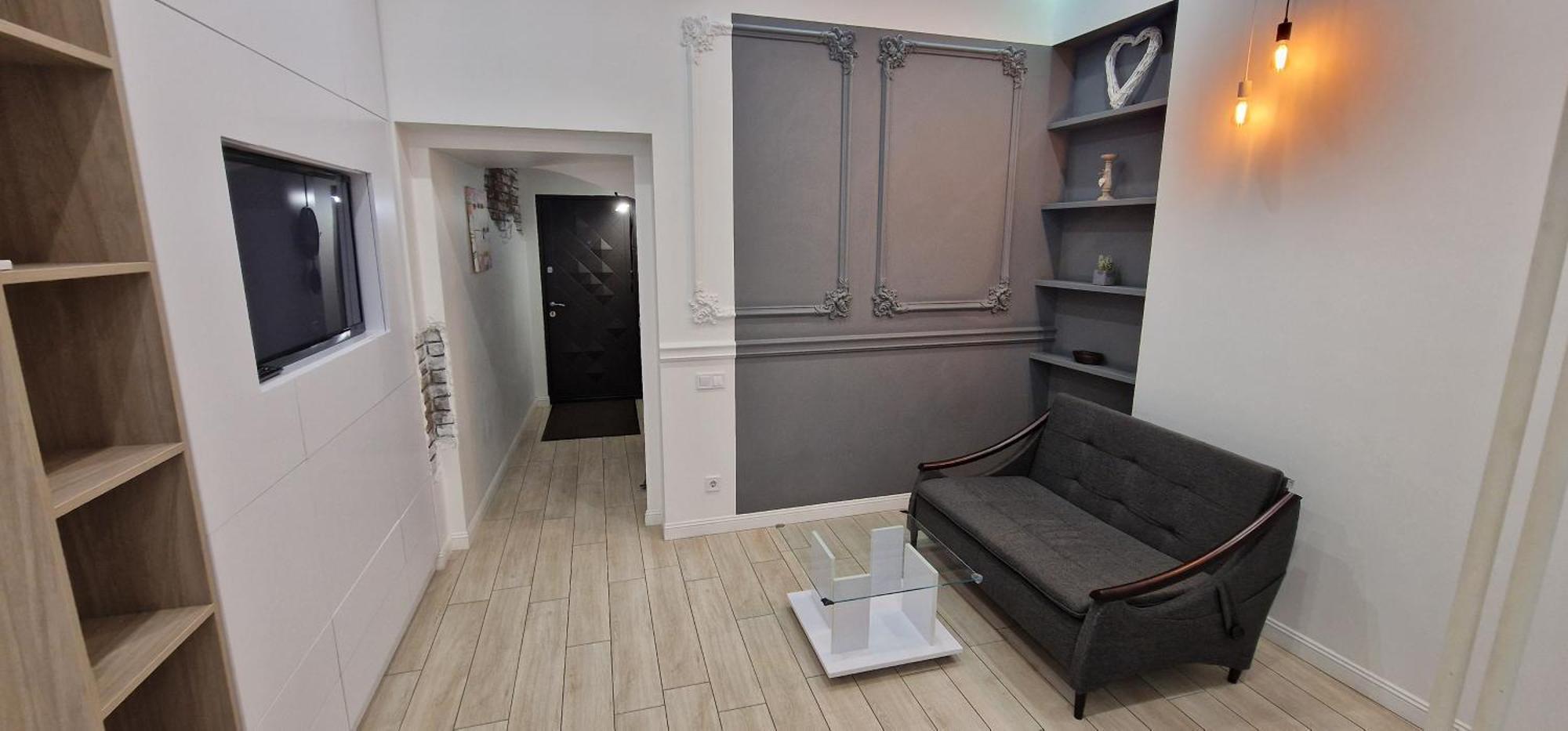 Чорно -Білий Люкс В Центрі Apartment Lviv Bagian luar foto