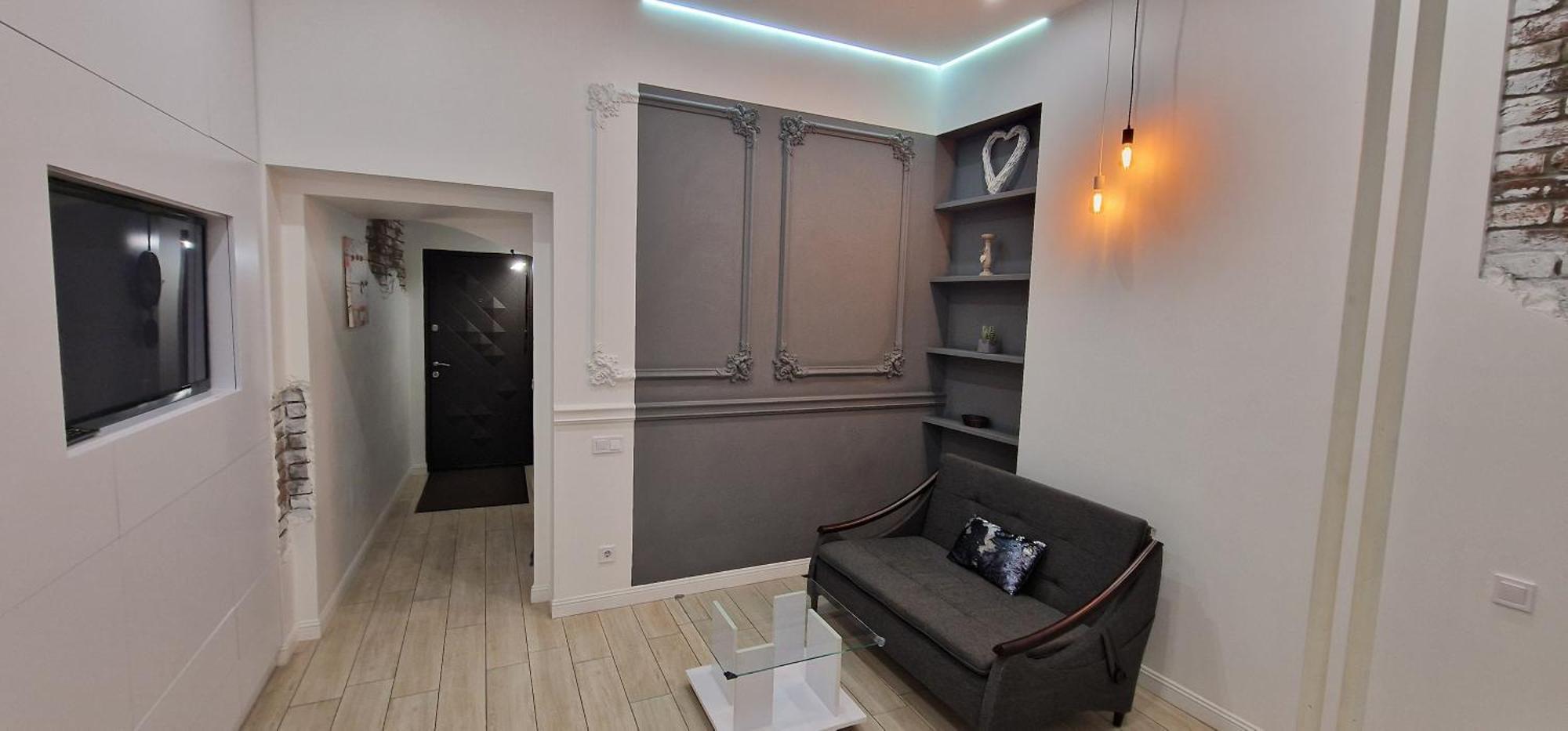 Чорно -Білий Люкс В Центрі Apartment Lviv Bagian luar foto