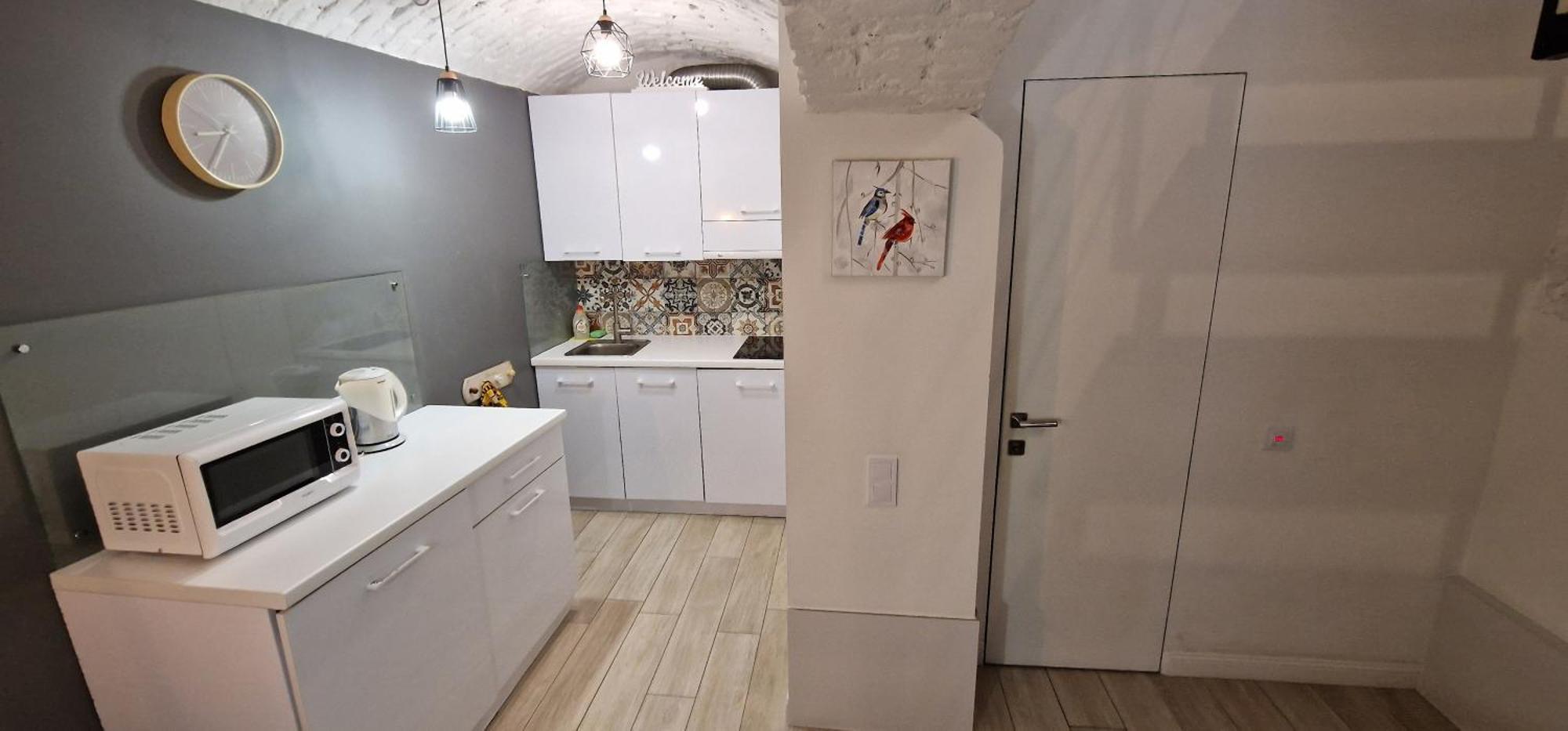 Чорно -Білий Люкс В Центрі Apartment Lviv Bagian luar foto